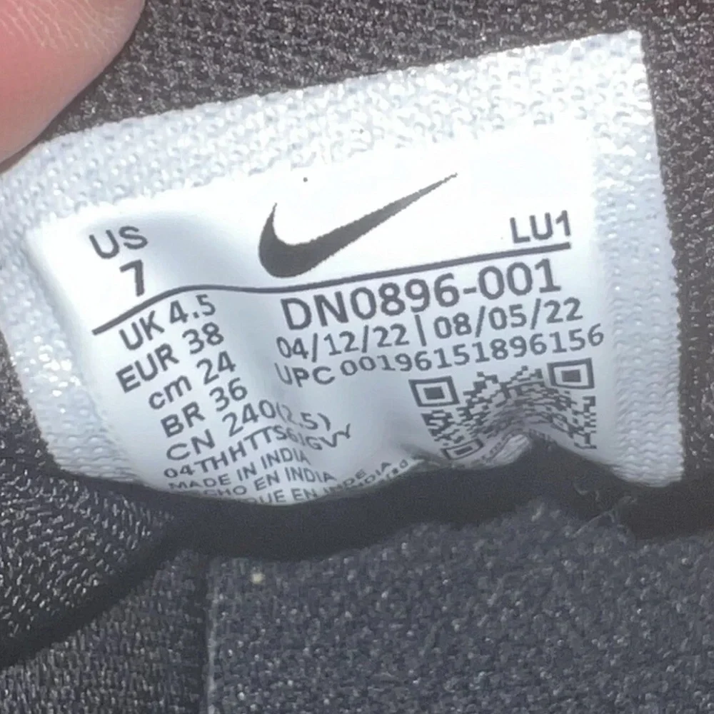 Nike Air Max Bella TR 5 Smoke Gray/Metallic Cooper Shoes DN0896-001 Size 7